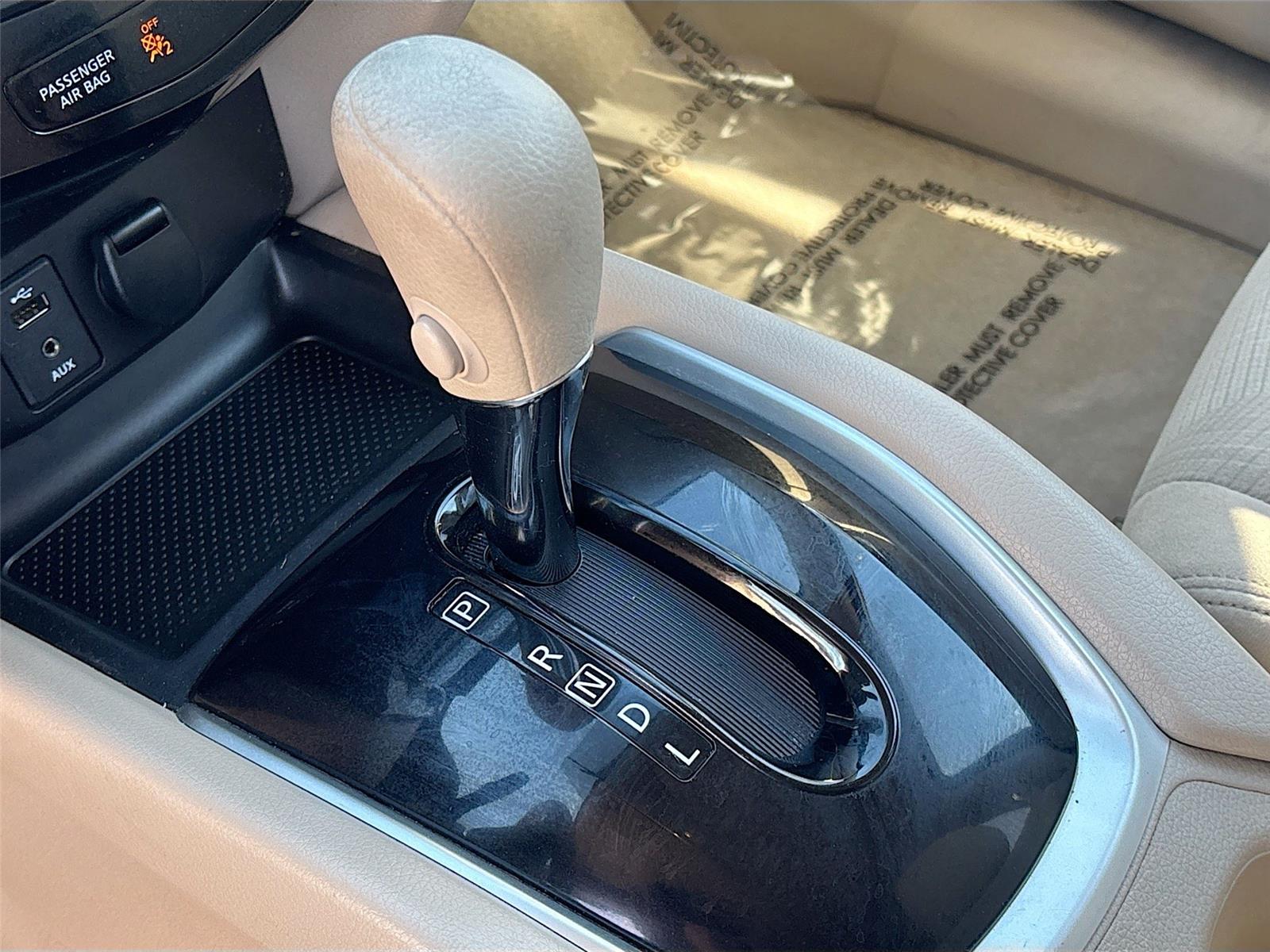 2015 Nissan Rogue SV