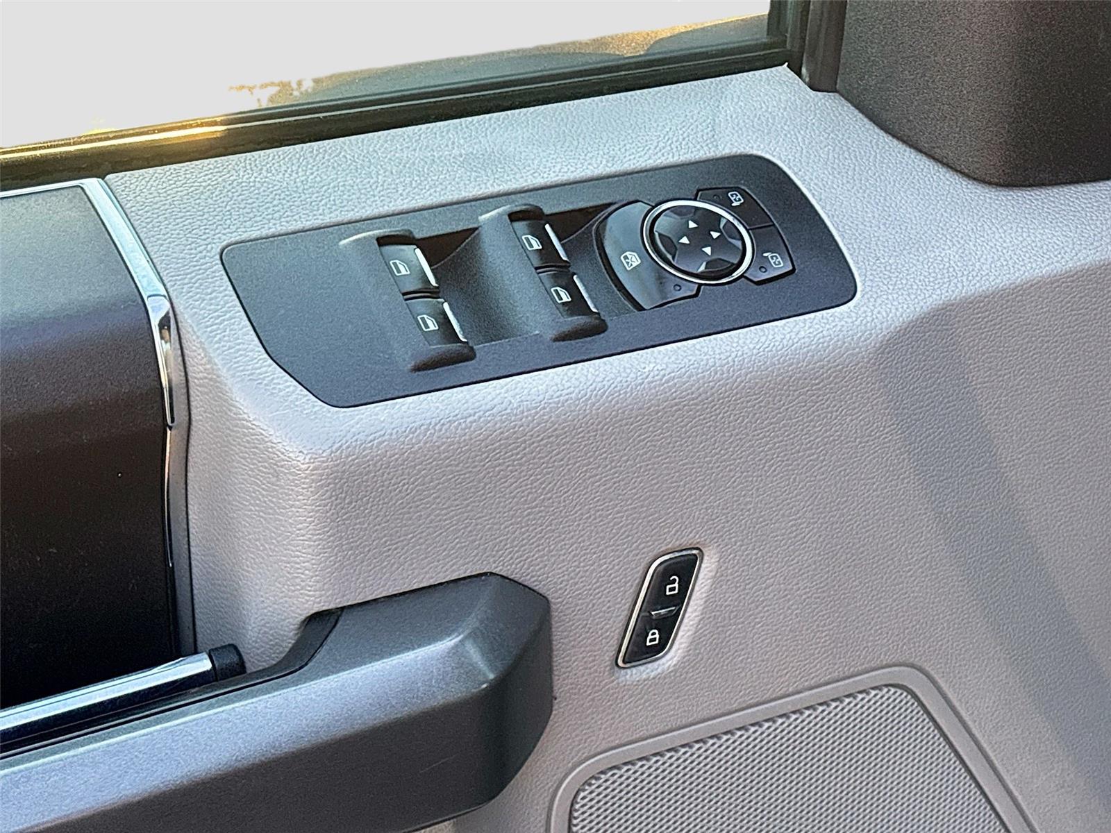 2015 FORD F150 SUPER CAB