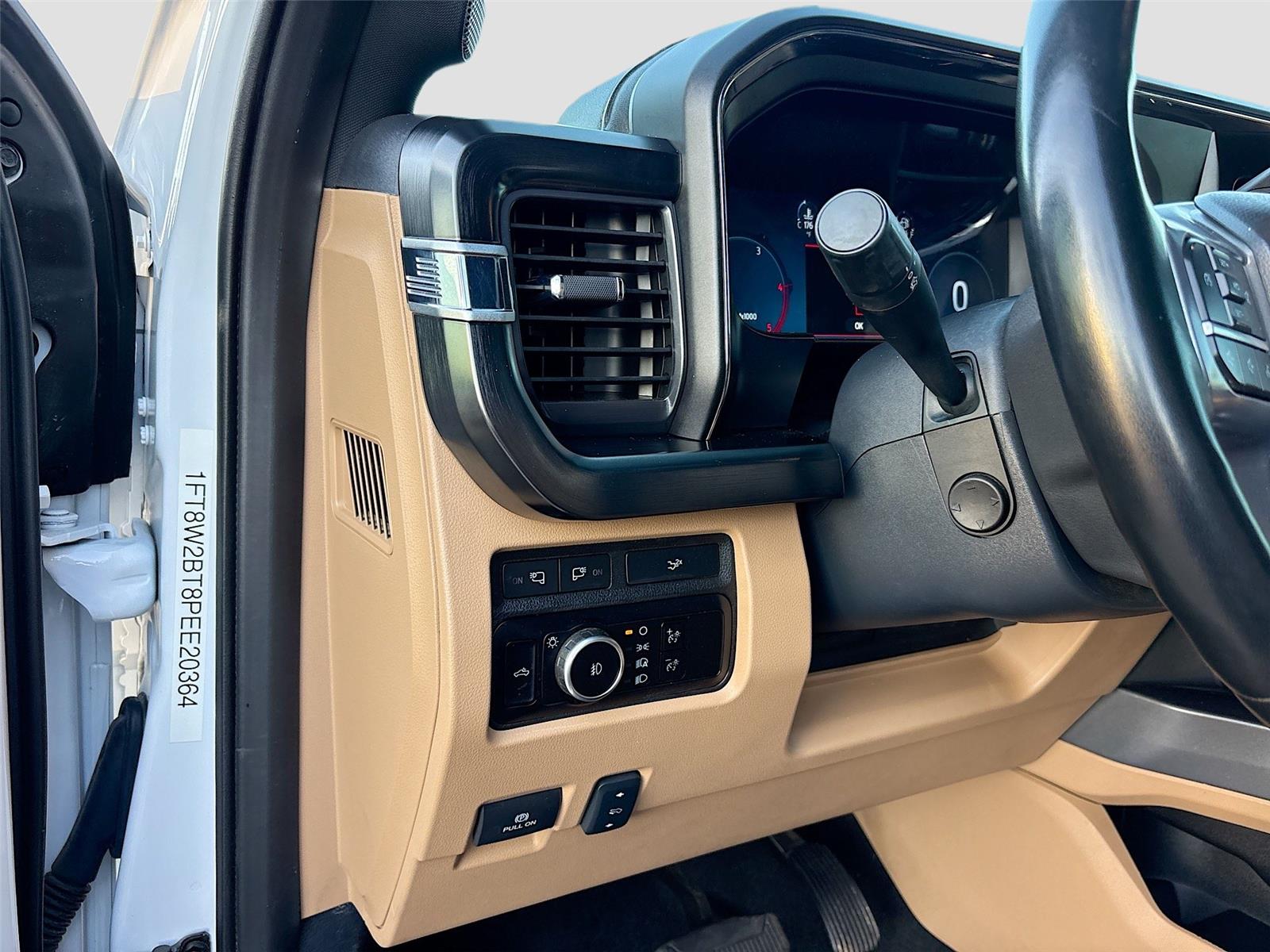 2023 Ford F-250 Super Duty LARIAT