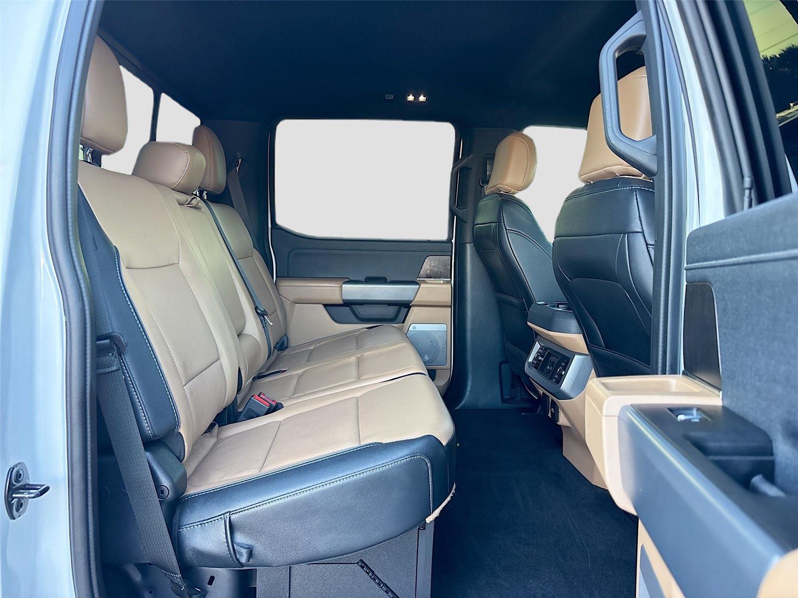 2023 Ford F-250 Super Duty LARIAT