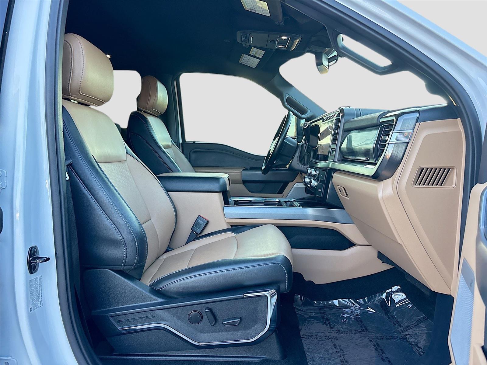 2023 Ford F-250 Super Duty LARIAT