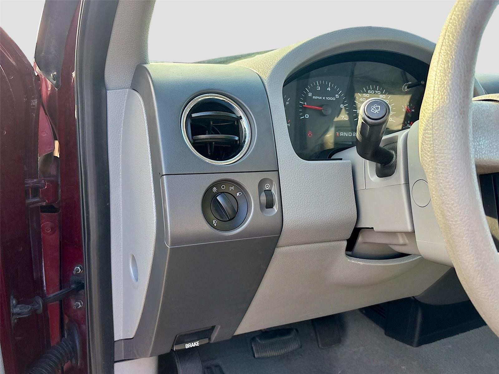 2005 FORD F150 SUPER CAB