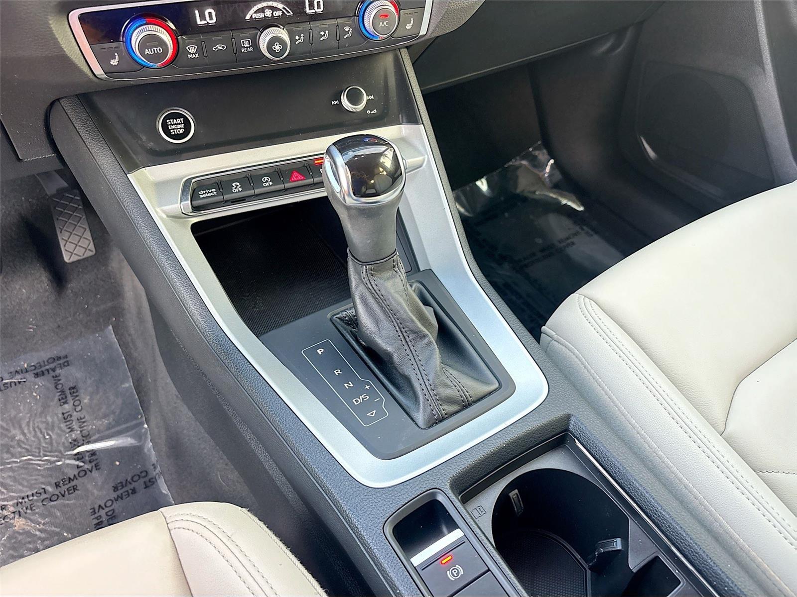 2021 Audi Q3 S line Premium