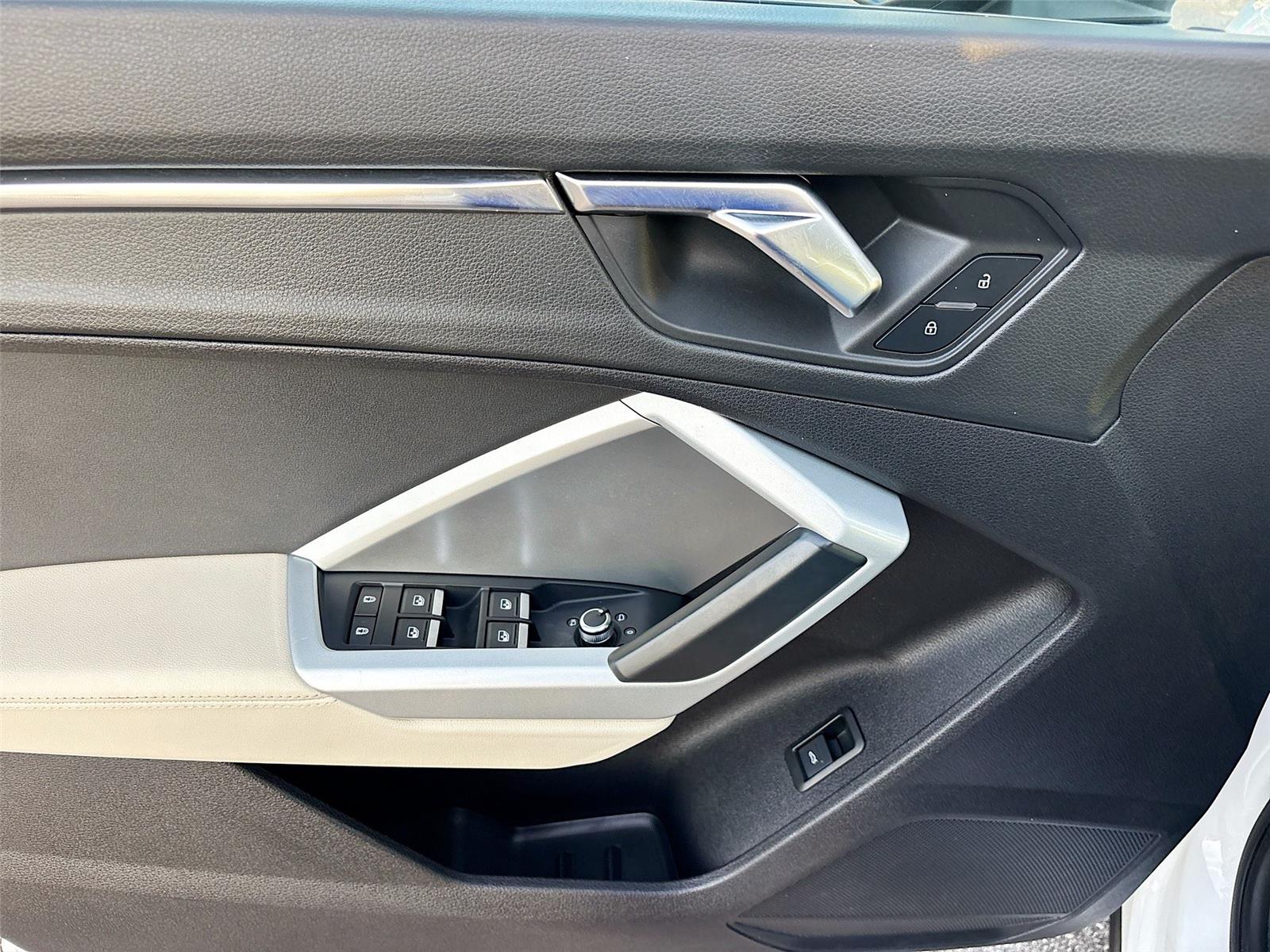 2021 Audi Q3 S line Premium