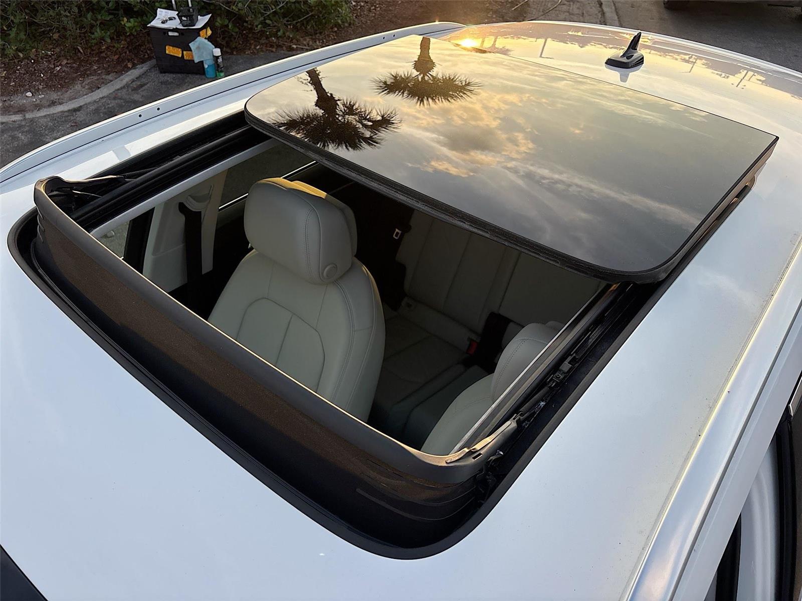 2021 Audi Q3 S line Premium