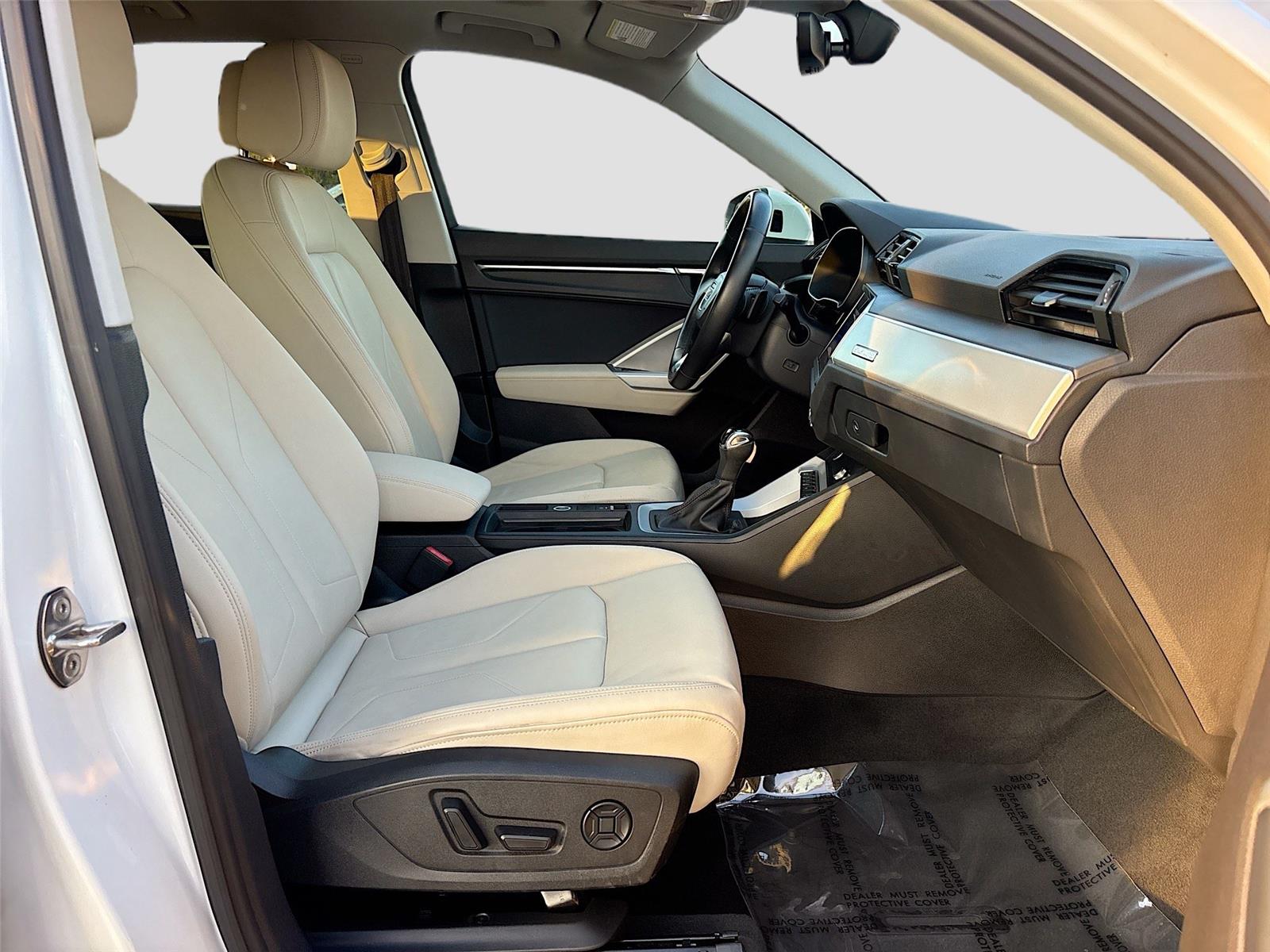 2021 Audi Q3 S line Premium