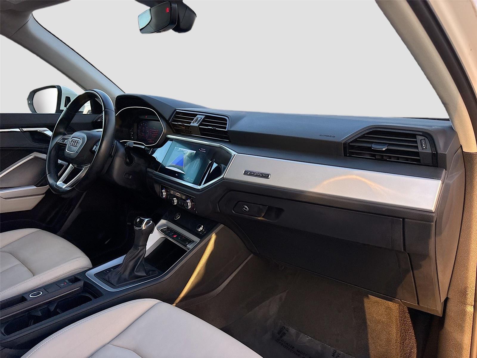 2021 Audi Q3 S line Premium