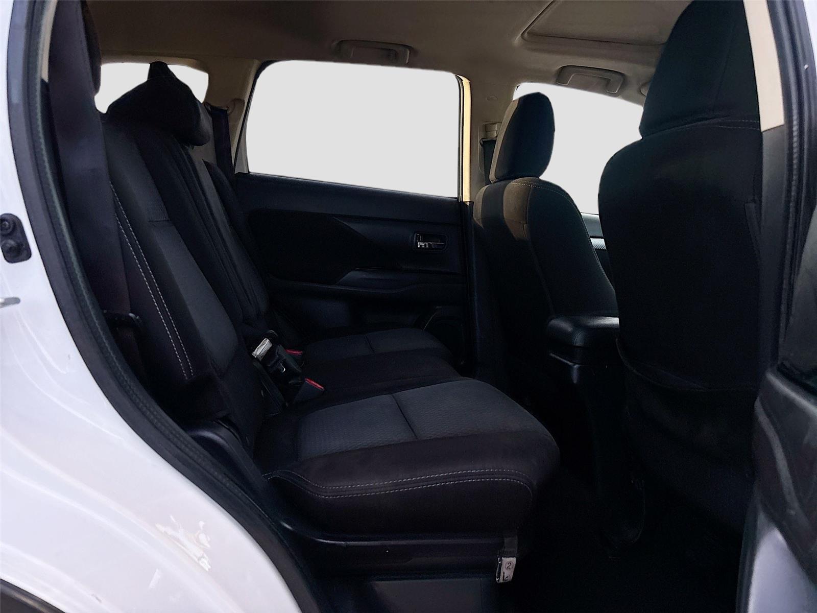 2018 Mitsubishi Outlander SE