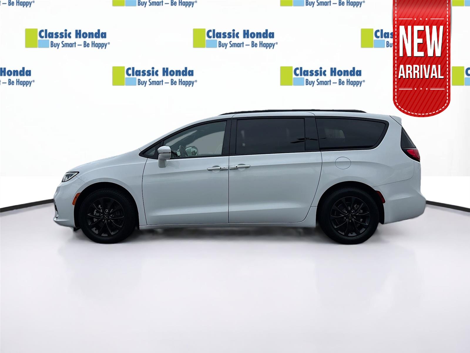 2021 Chrysler Pacifica Touring