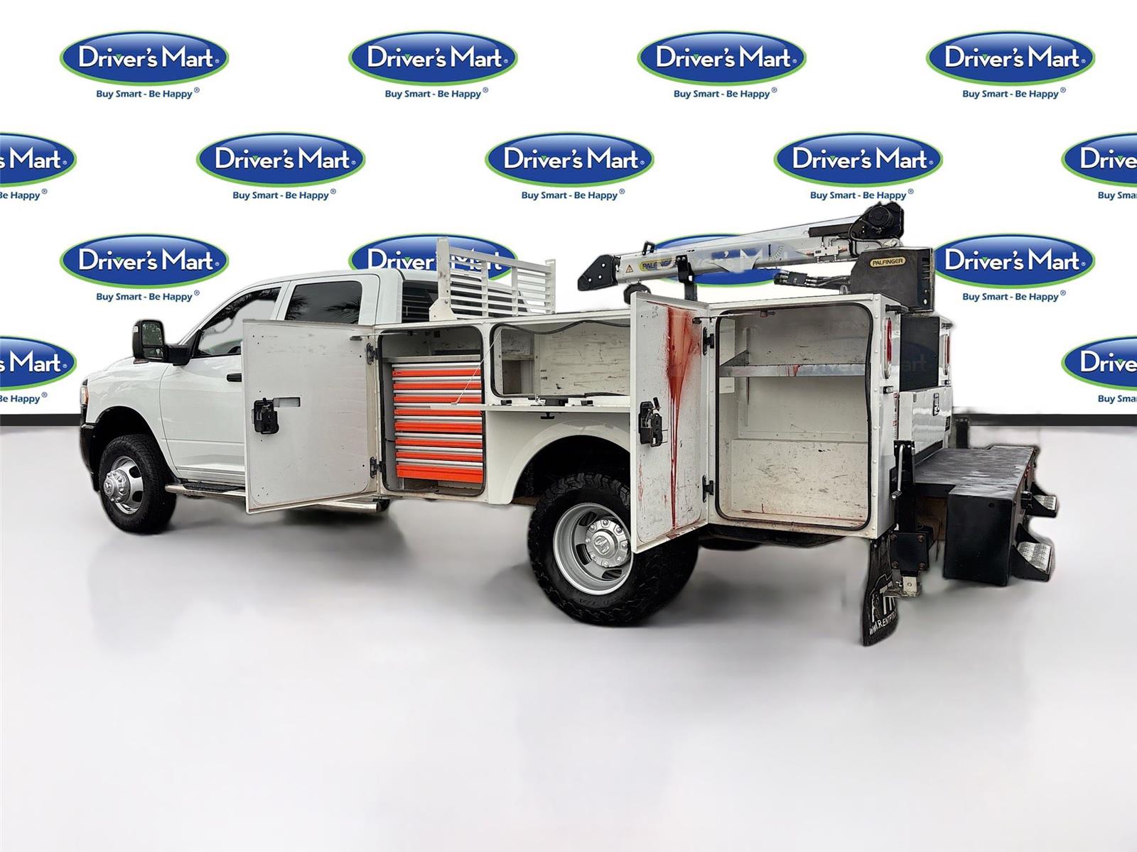 2024 Ram 3500 Chassis Cab Tradesman