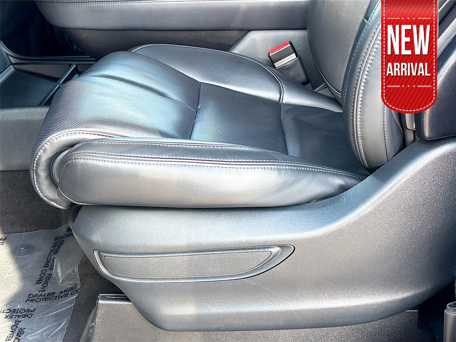 2023 Lincoln Navigator Standard