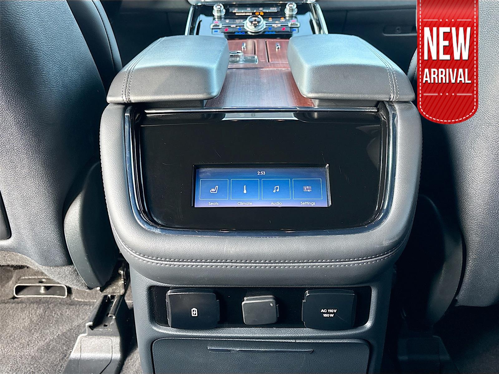 2023 Lincoln Navigator Standard