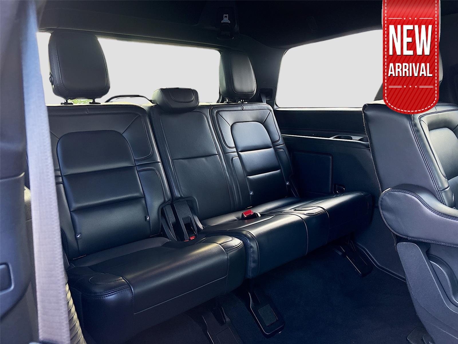 2023 Lincoln Navigator Standard