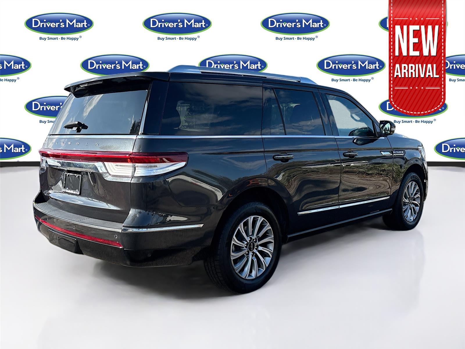 2023 Lincoln Navigator Standard