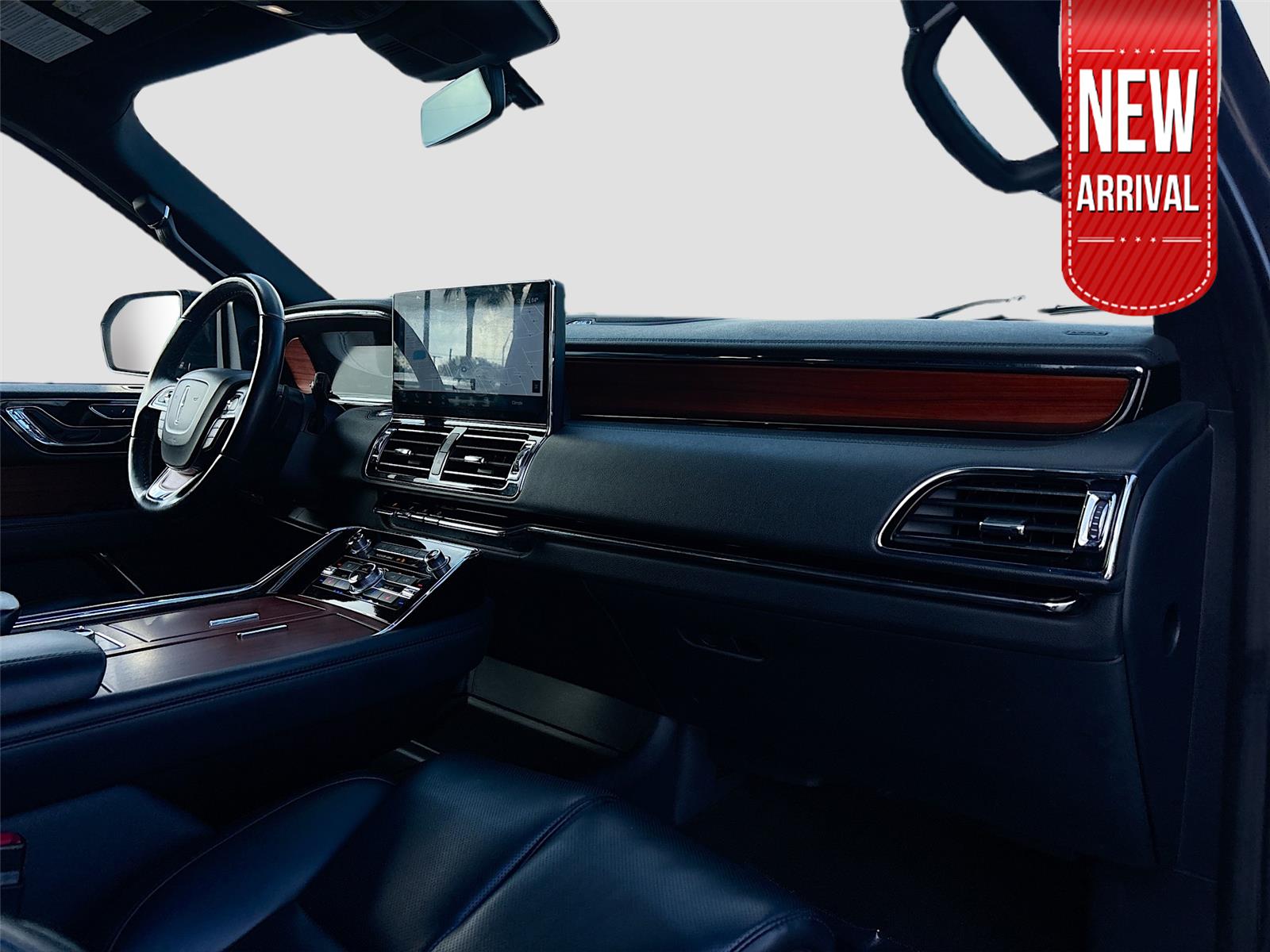 2023 Lincoln Navigator Standard