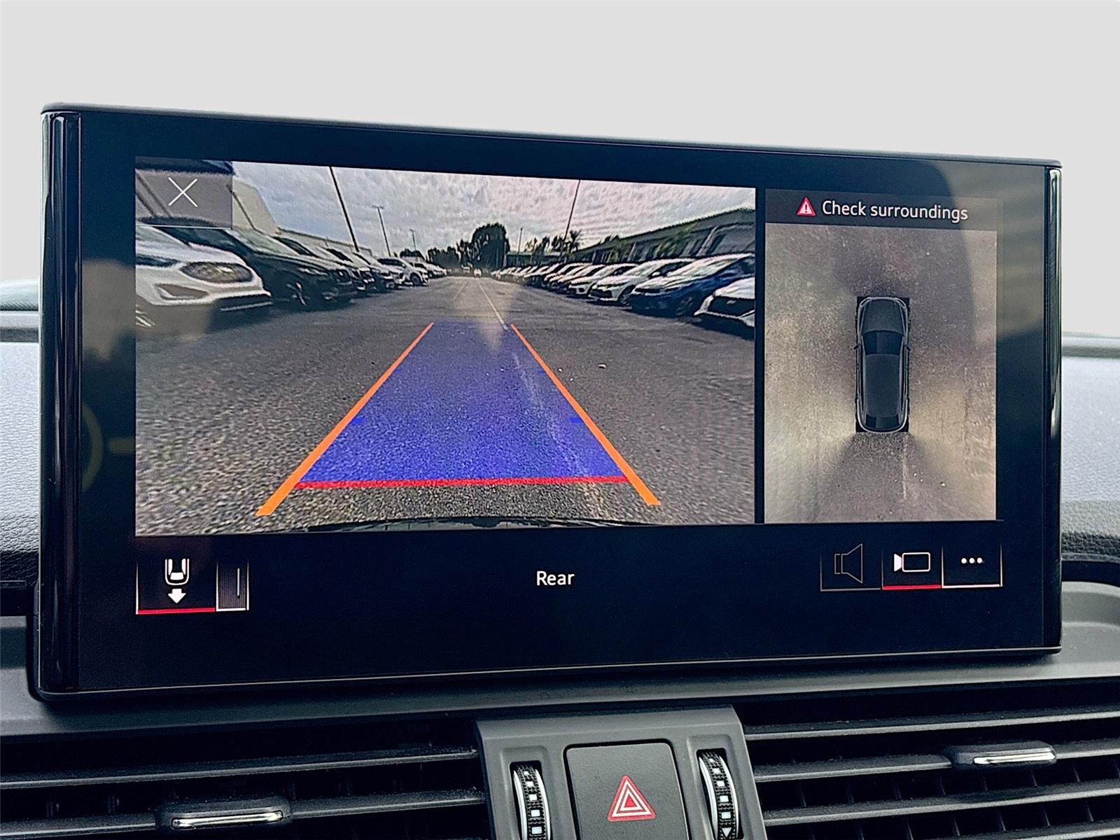 2023 Audi Q5 Sportback S line Premium Plus