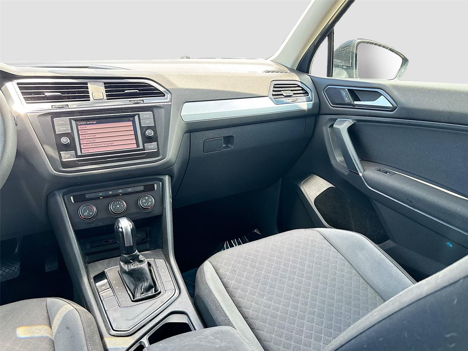 2018 Volkswagen Tiguan S