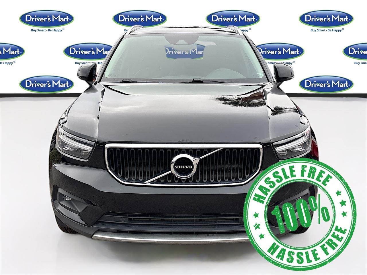 2022 Volvo XC40 Momentum