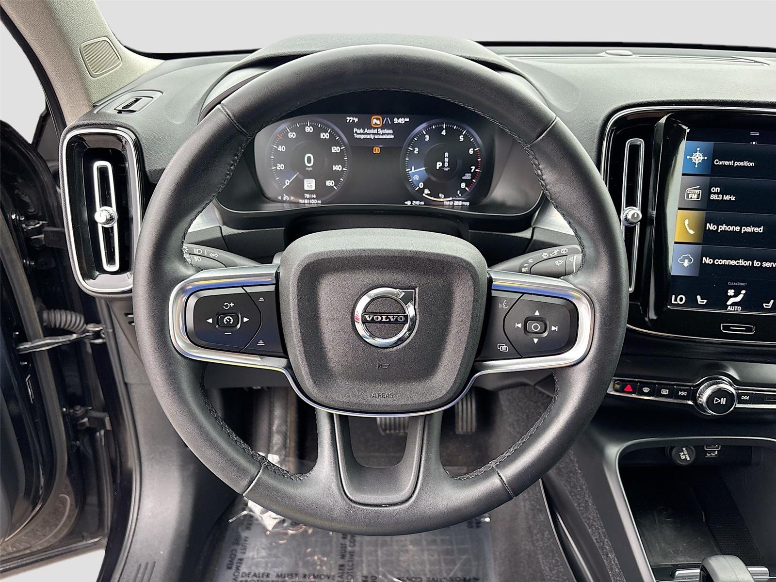 2022 Volvo XC40 Momentum