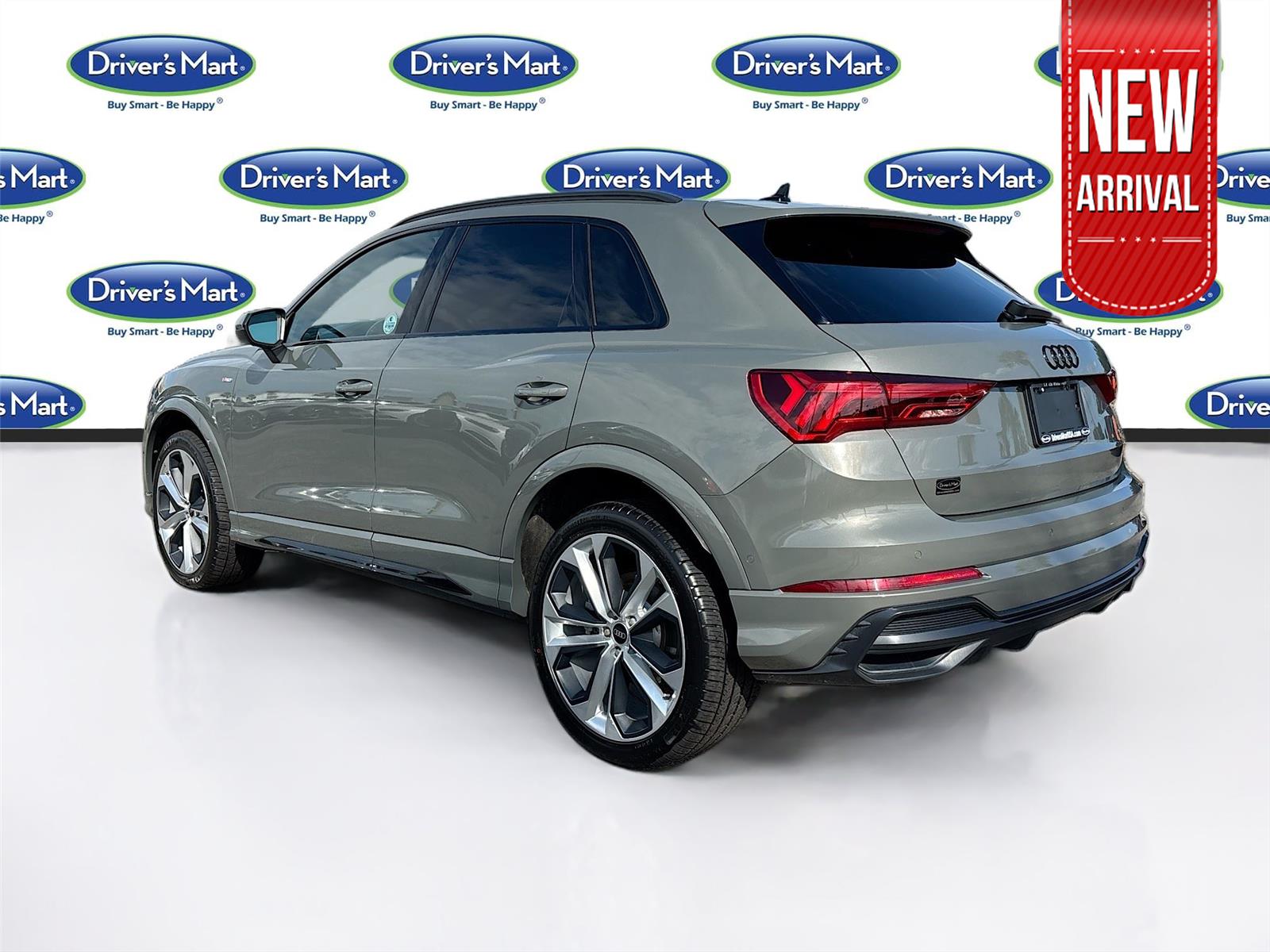 2021 Audi Q3 S line Premium Plus