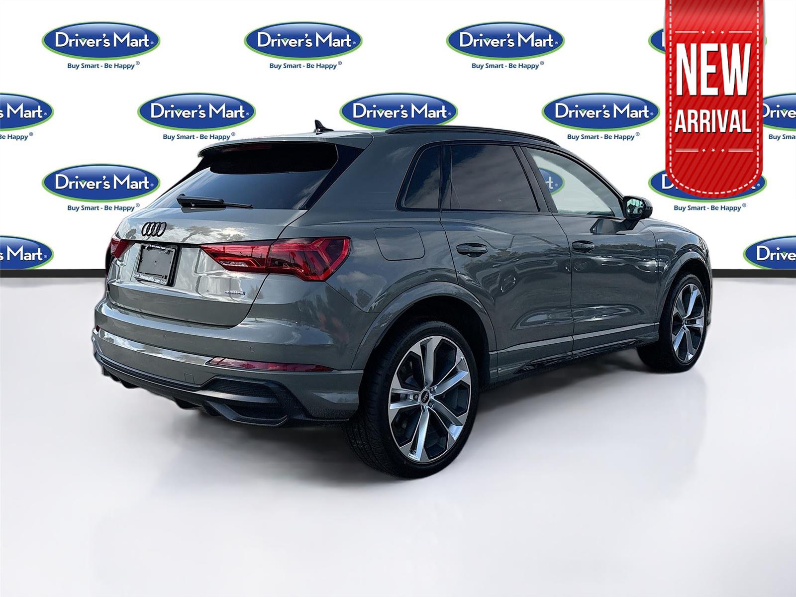 2021 Audi Q3 S line Premium Plus