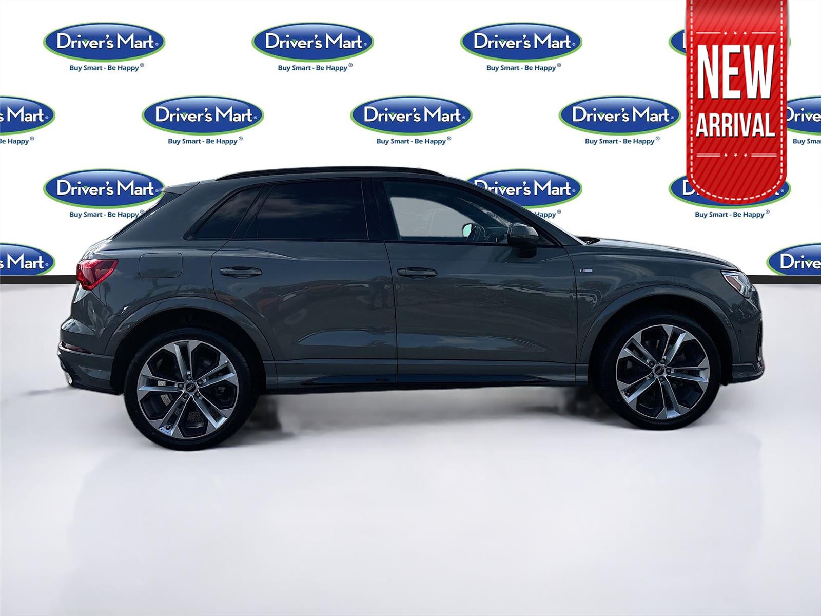 2021 Audi Q3 S line Premium Plus