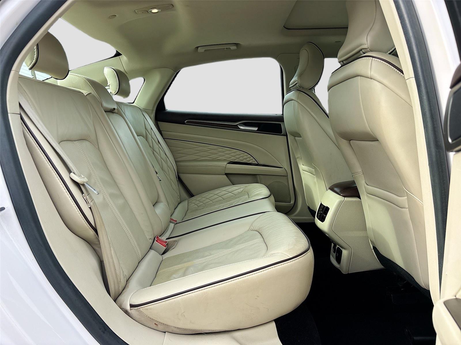 2017 Ford Fusion Hybrid Platinum