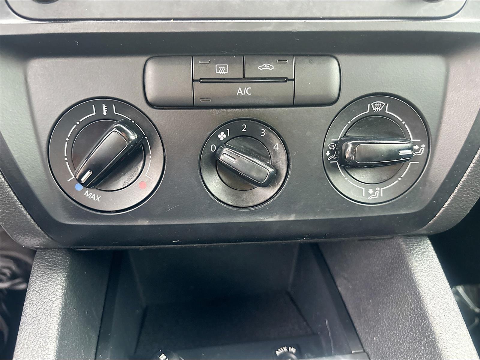 2015 Volkswagen Jetta Sedan 2.0L S