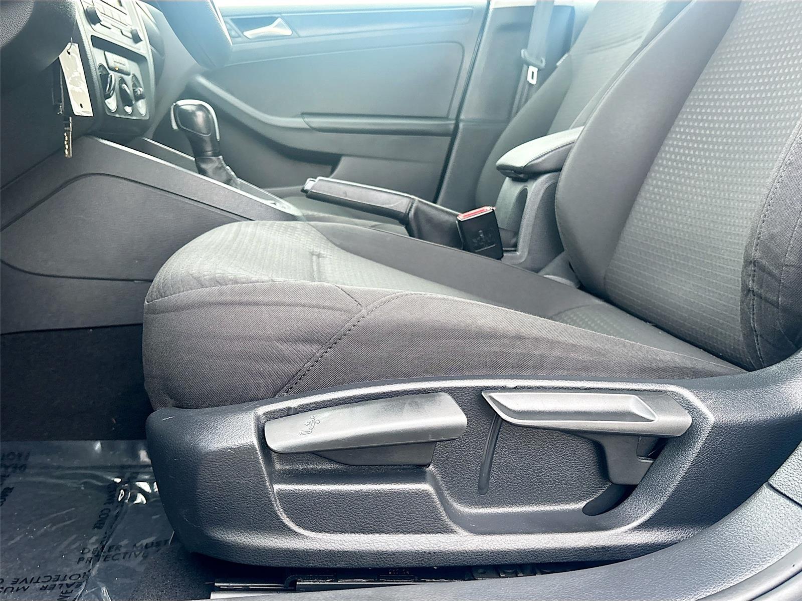 2015 Volkswagen Jetta Sedan 2.0L S