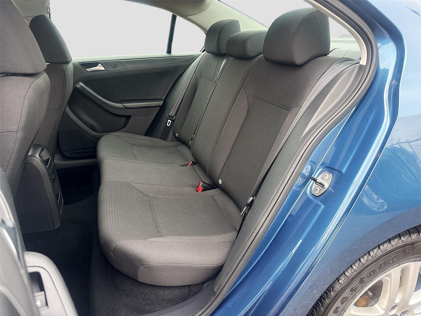 2015 Volkswagen Jetta Sedan 2.0L S