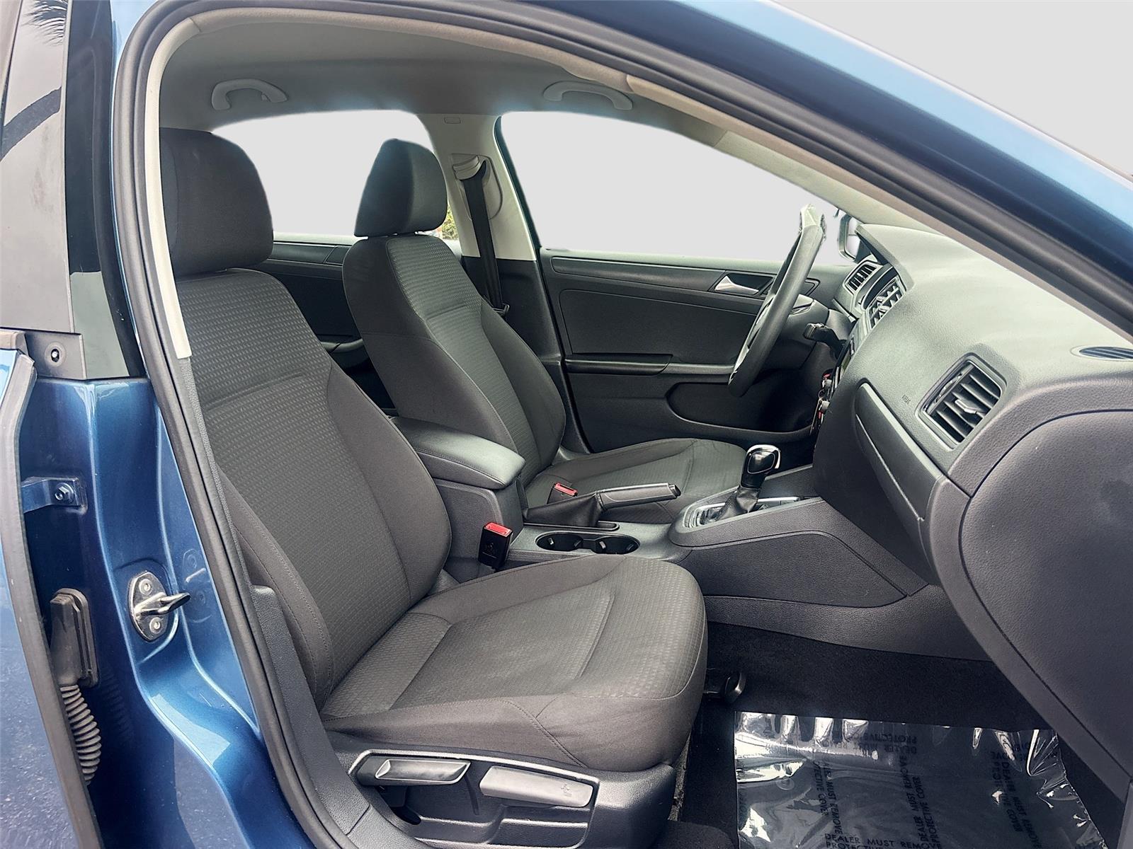 2015 Volkswagen Jetta Sedan 2.0L S