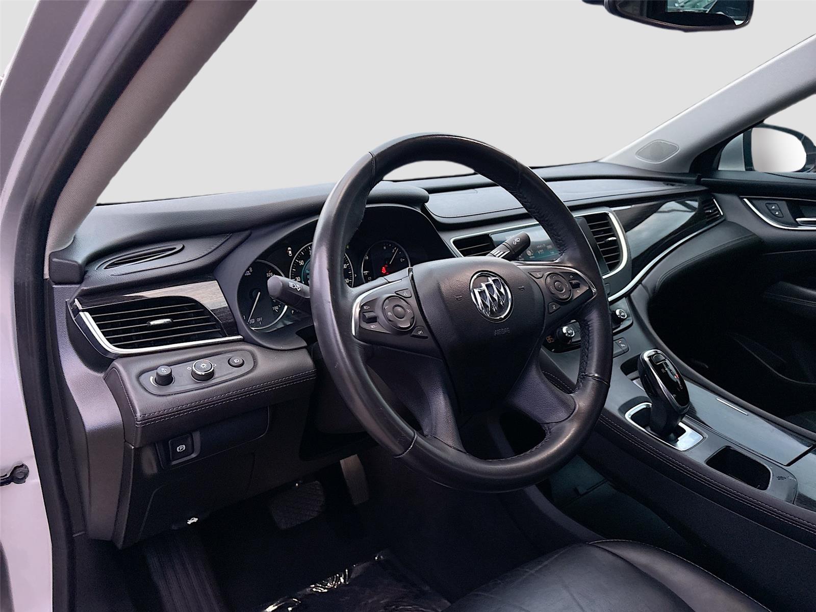 2017 Buick LaCrosse Essence