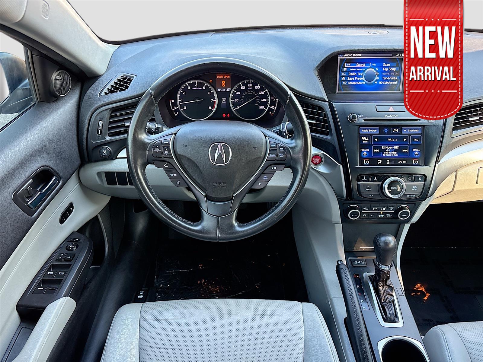 2017 Acura ILX w/Premium Pkg