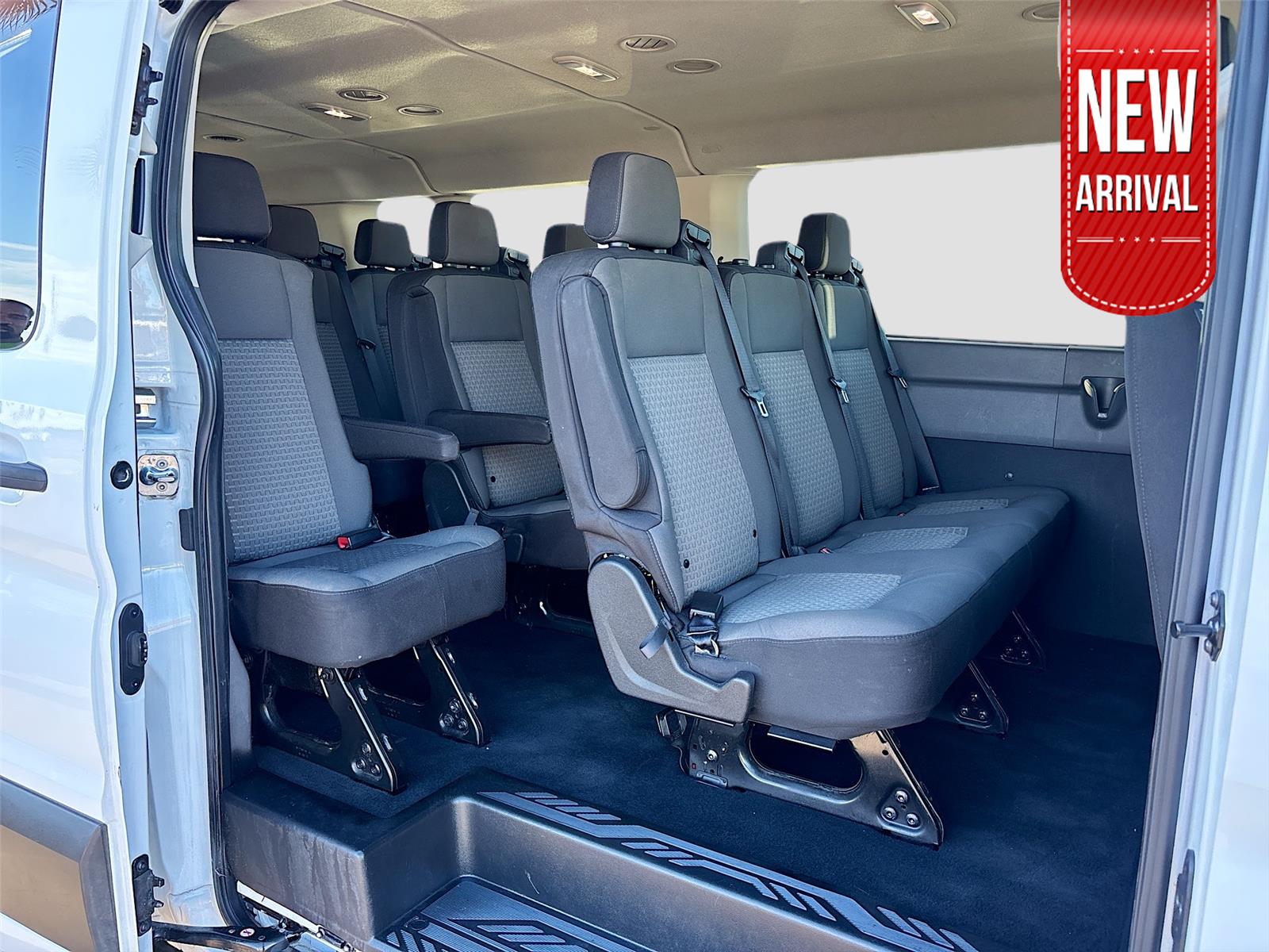 2023 Ford Transit 350 XLT