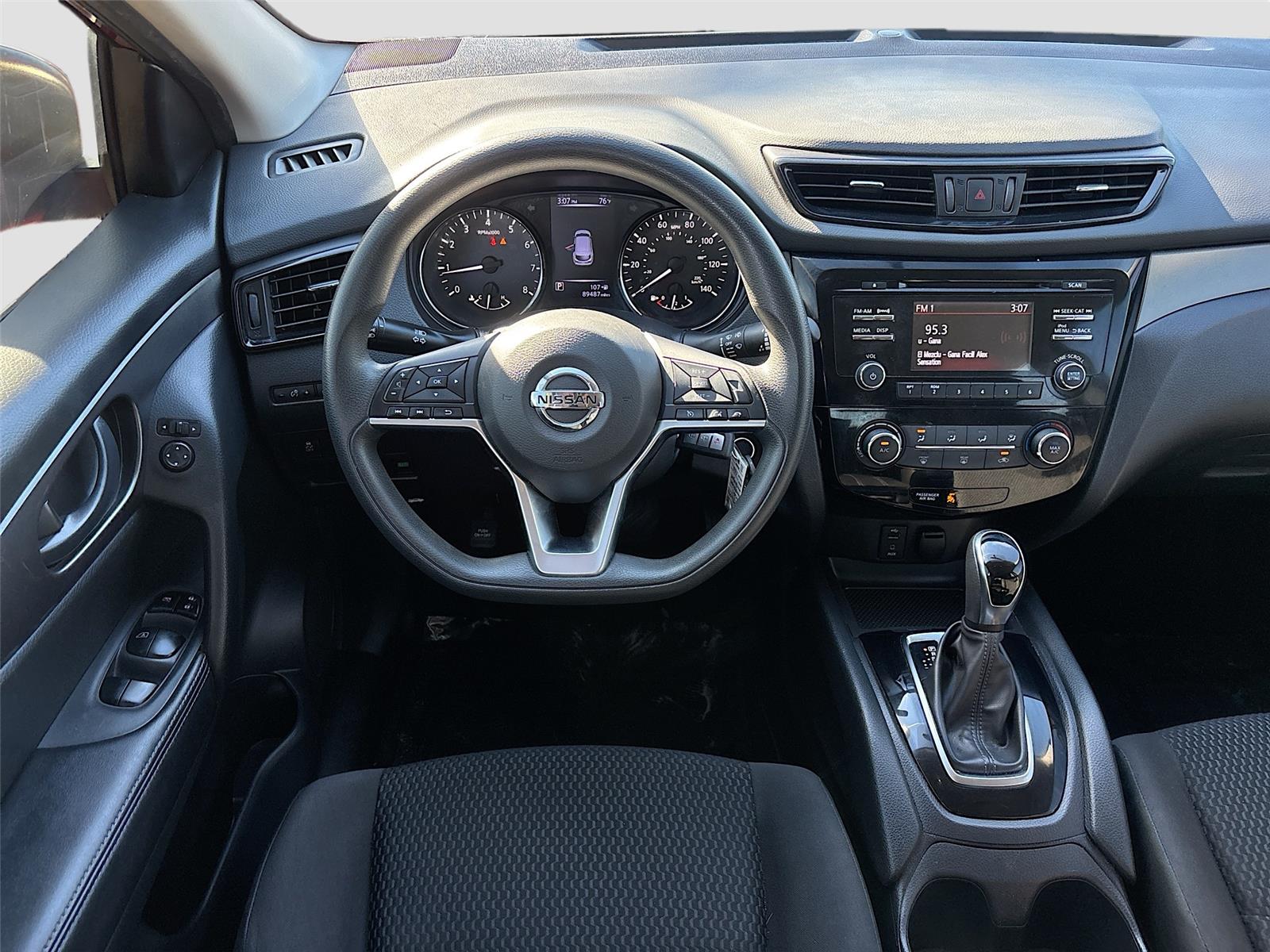 2017 Nissan Rogue Sport S