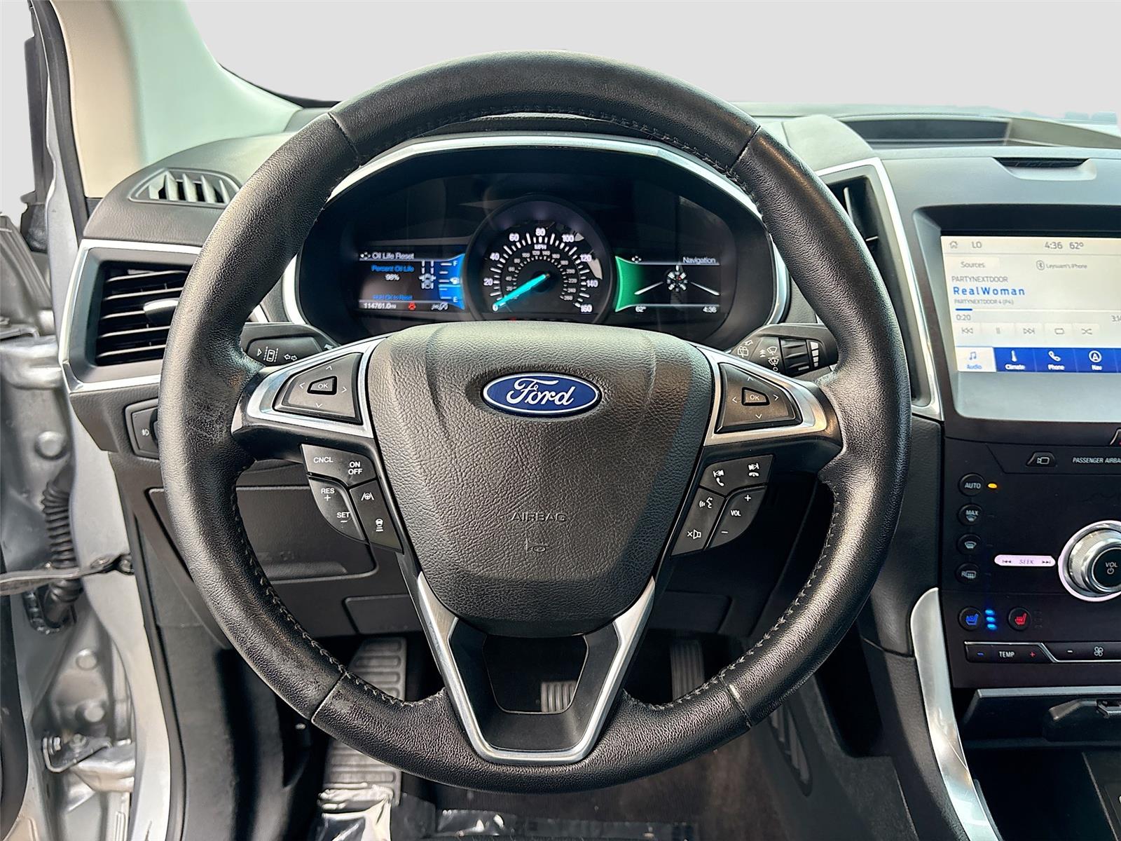 2020 Ford Edge Titanium