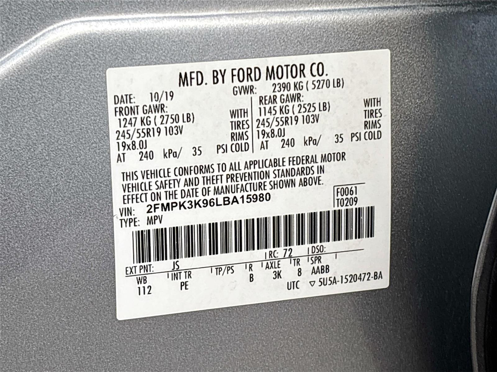 2020 Ford Edge Titanium