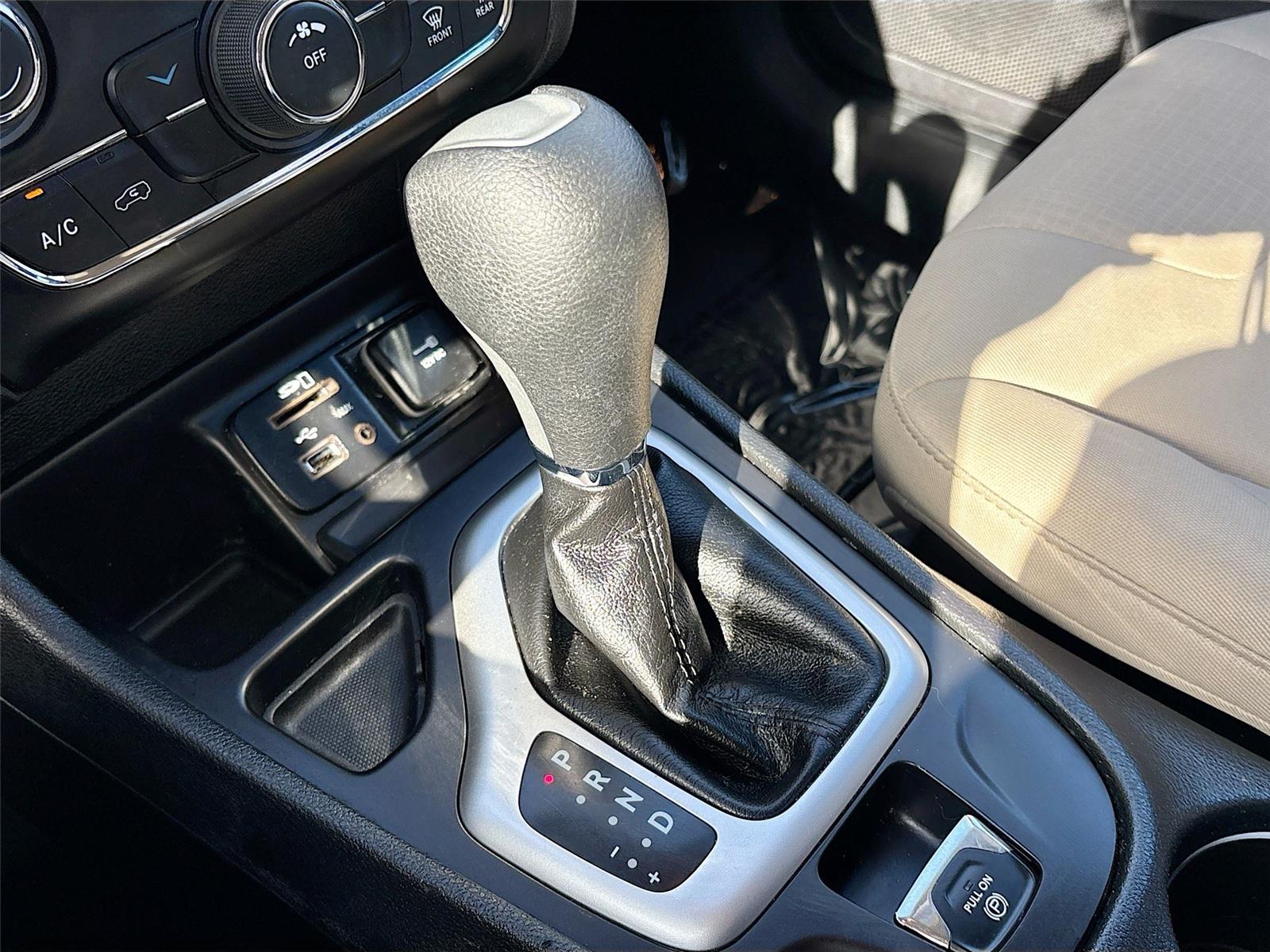 2017 Jeep Cherokee Latitude