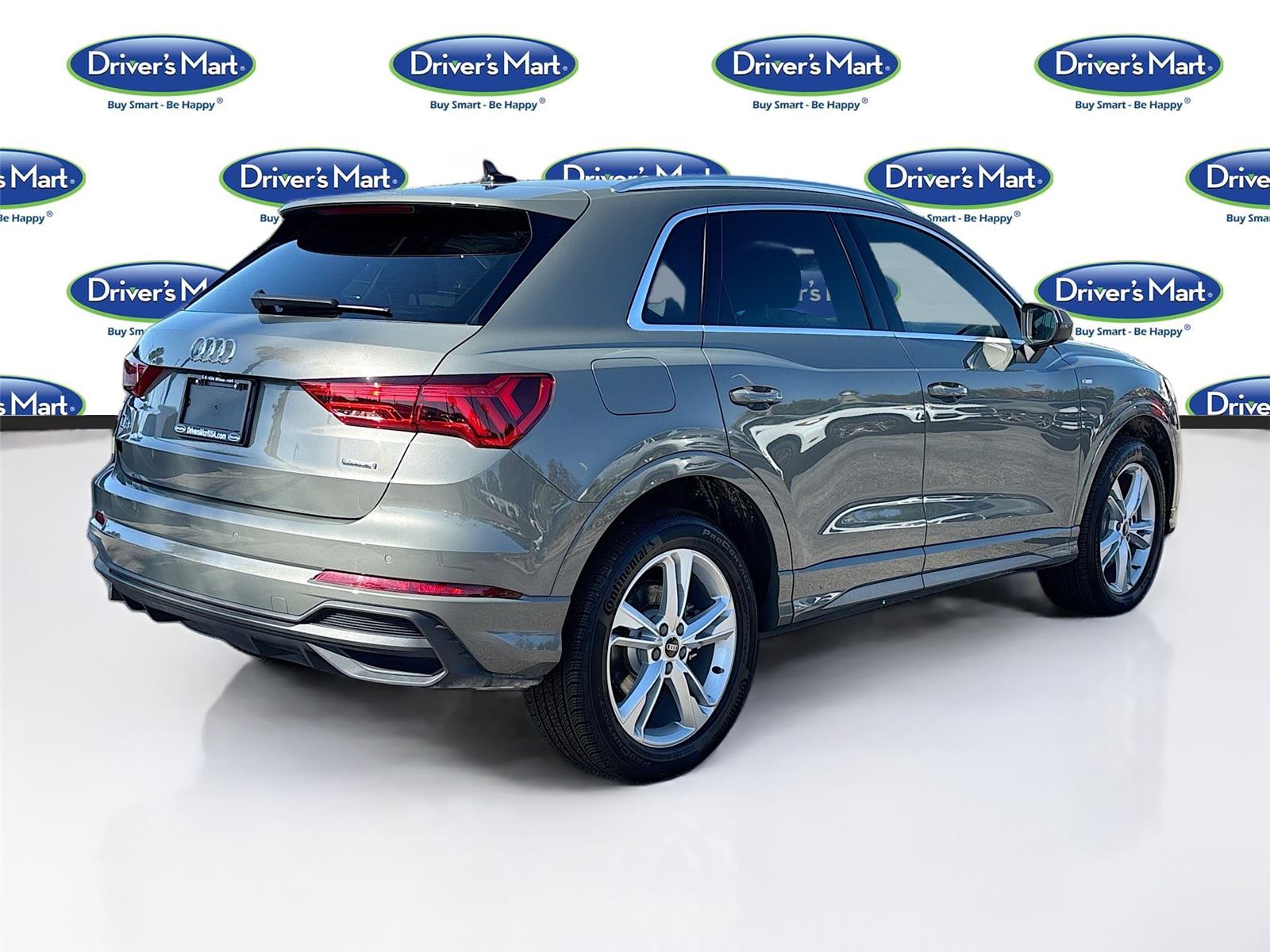 2024 Audi Q3 S line Premium Plus