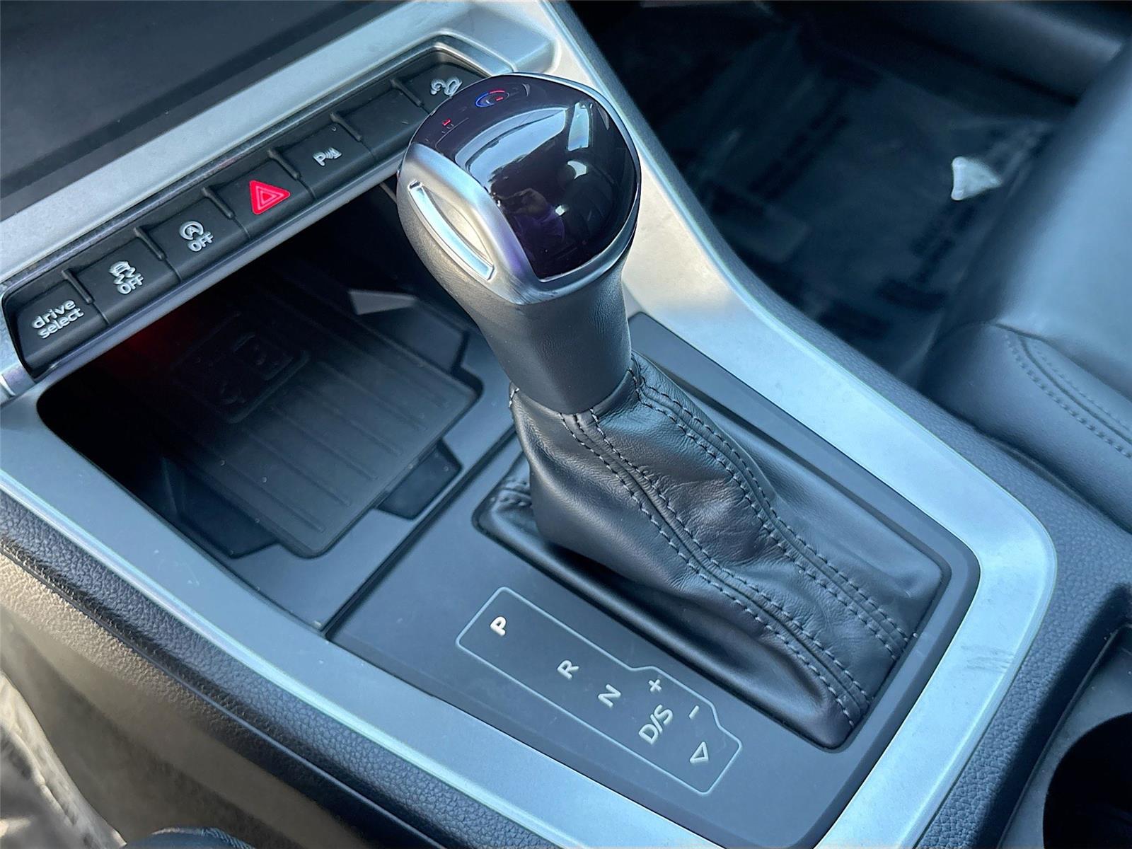 2024 Audi Q3 S line Premium Plus