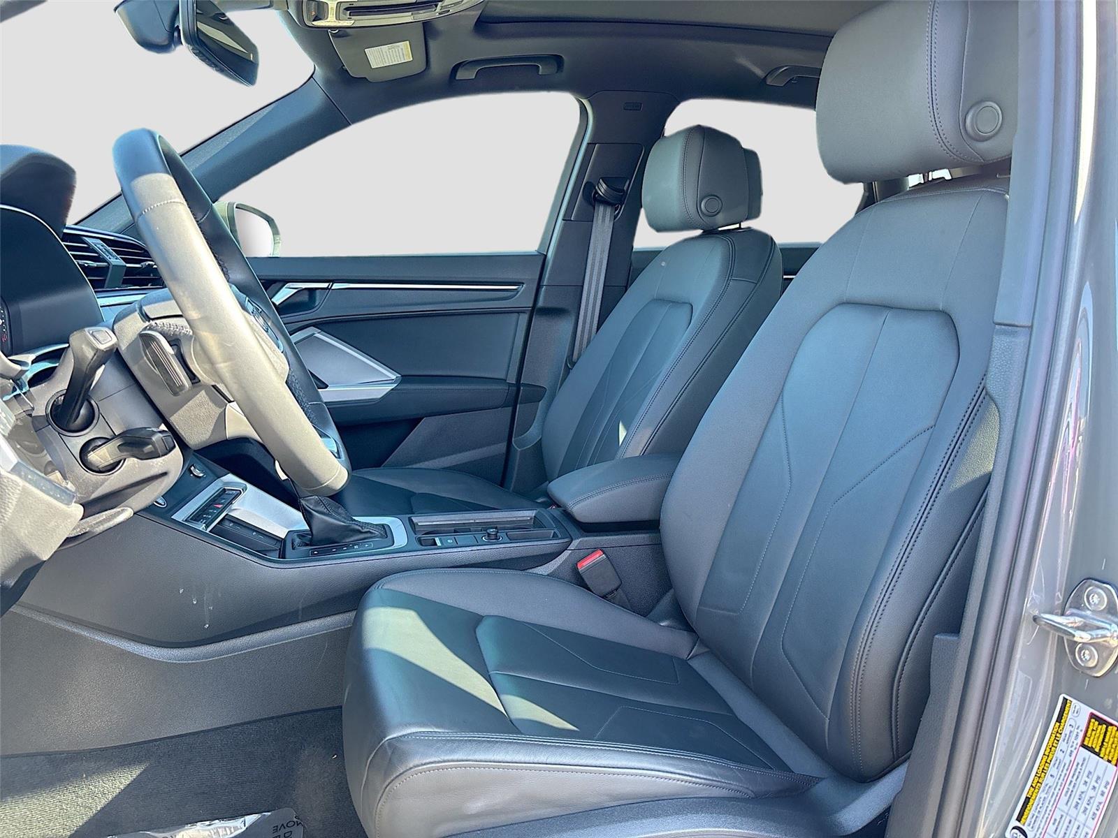 2024 Audi Q3 S line Premium Plus