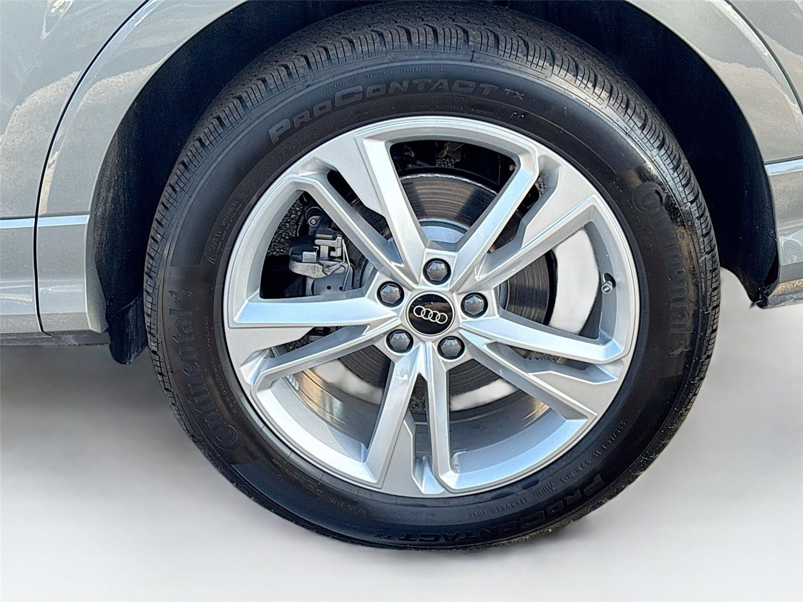 2024 Audi Q3 S line Premium Plus