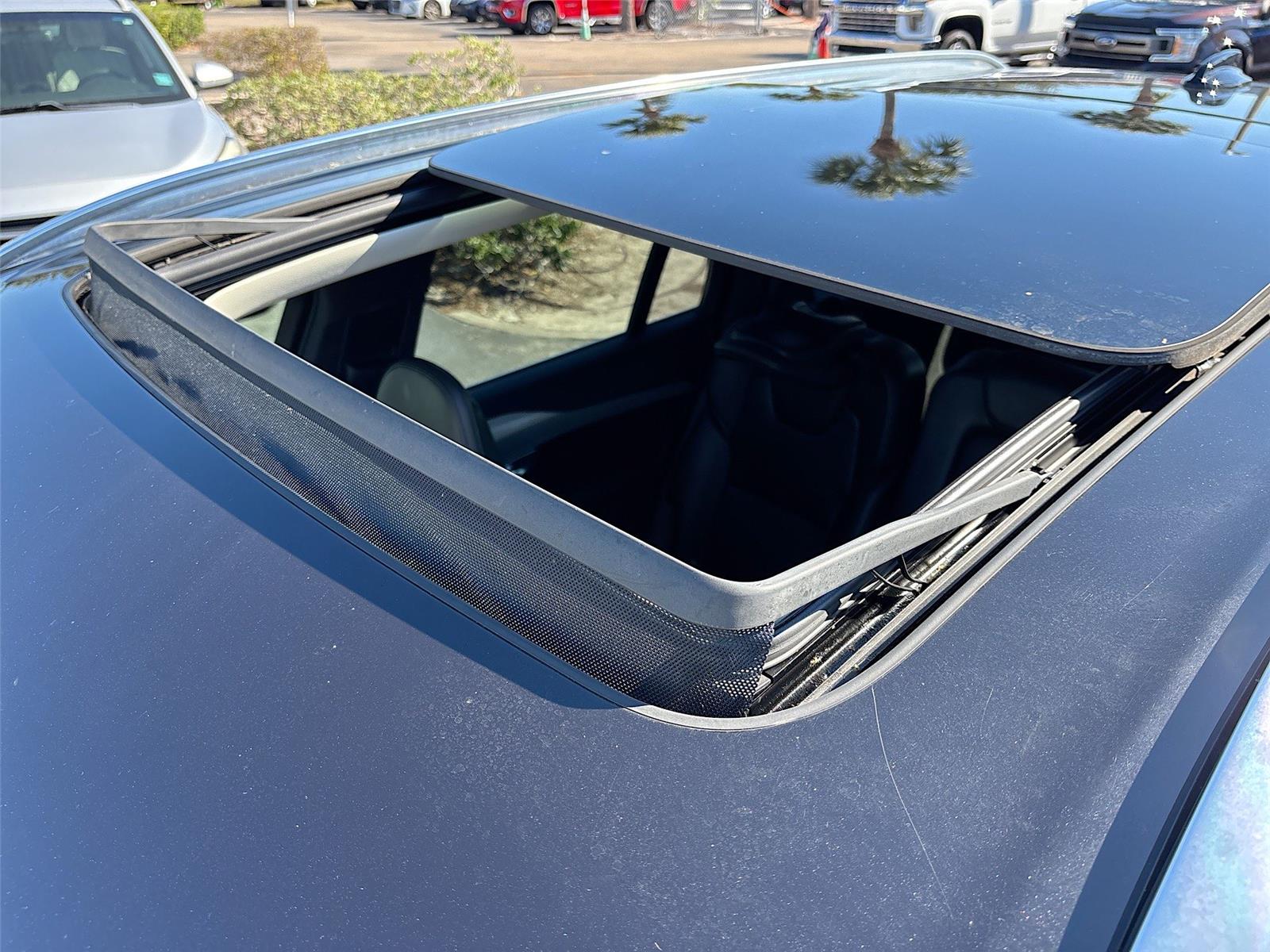 2021 Volvo XC90 Momentum