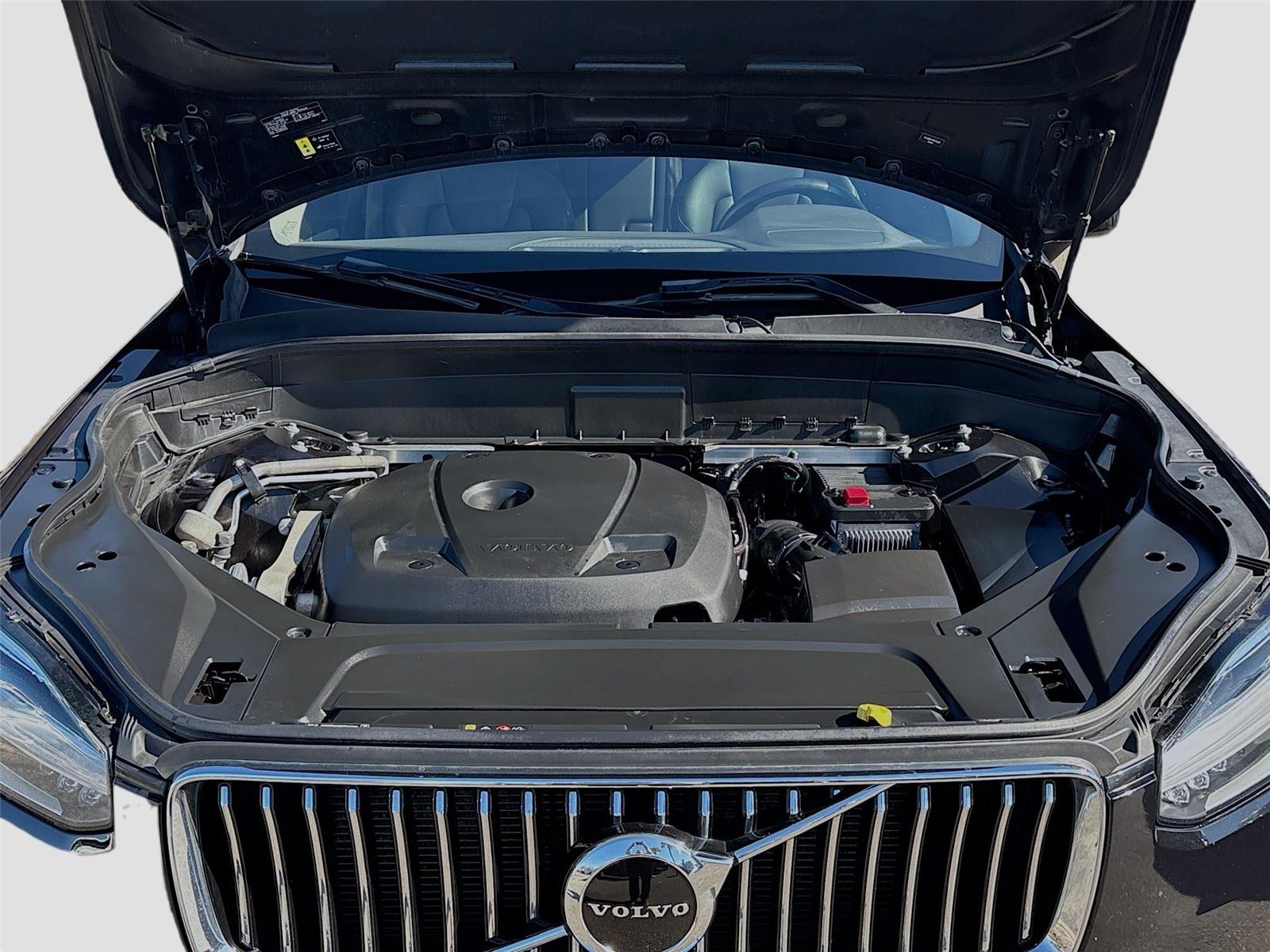 2021 Volvo XC90 Momentum