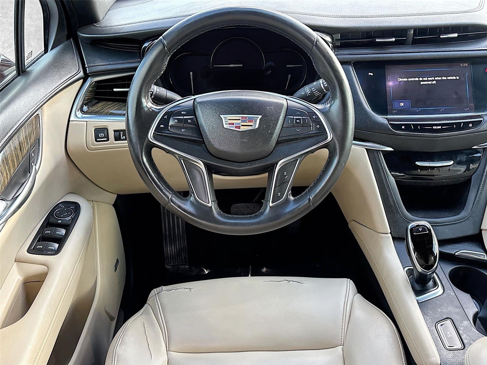 2017 Cadillac XT5 FWD