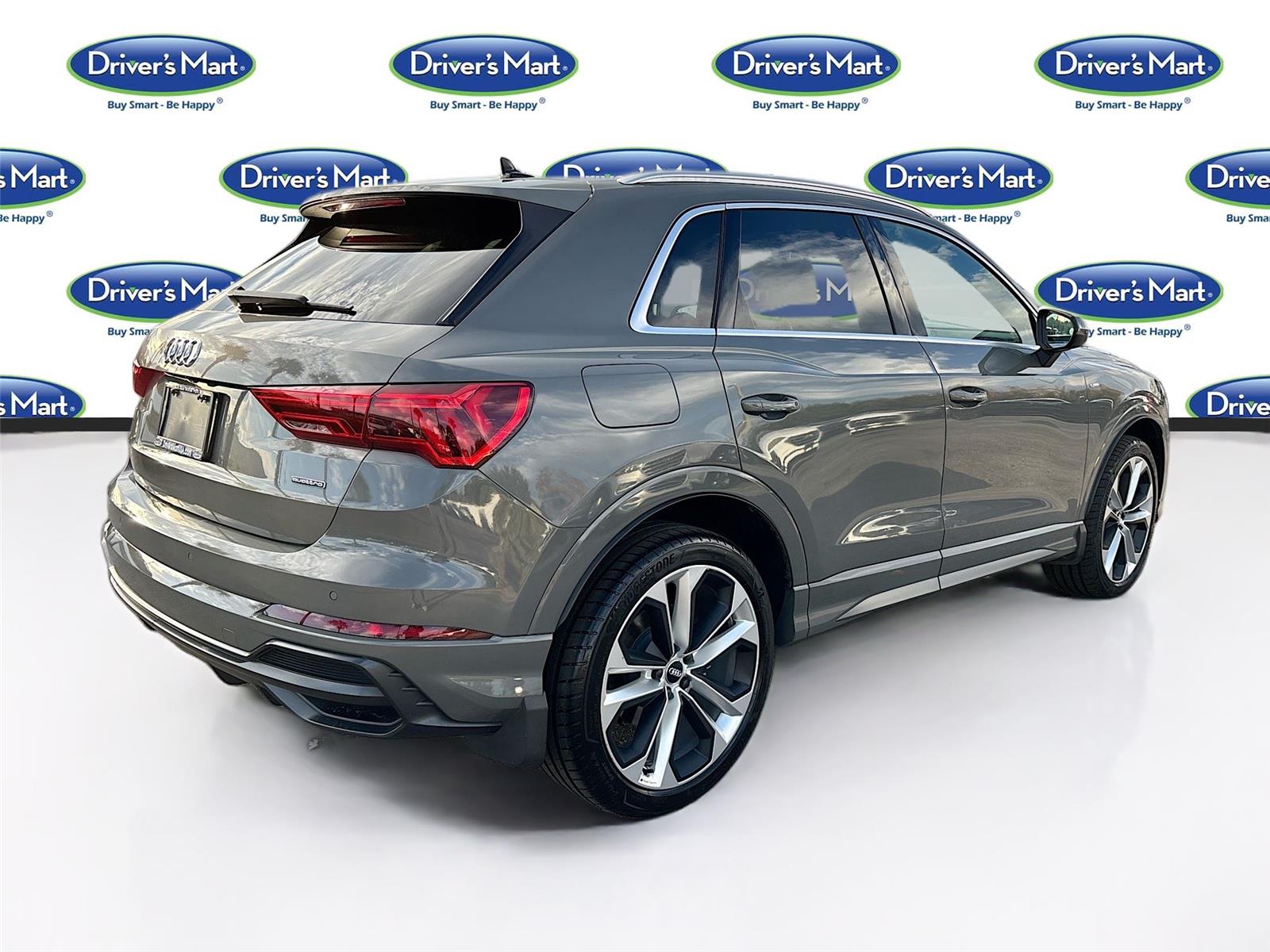 2019 Audi Q3 S line Premium Plus