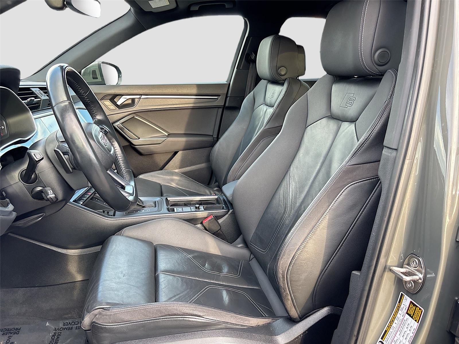 2019 Audi Q3 S line Premium Plus