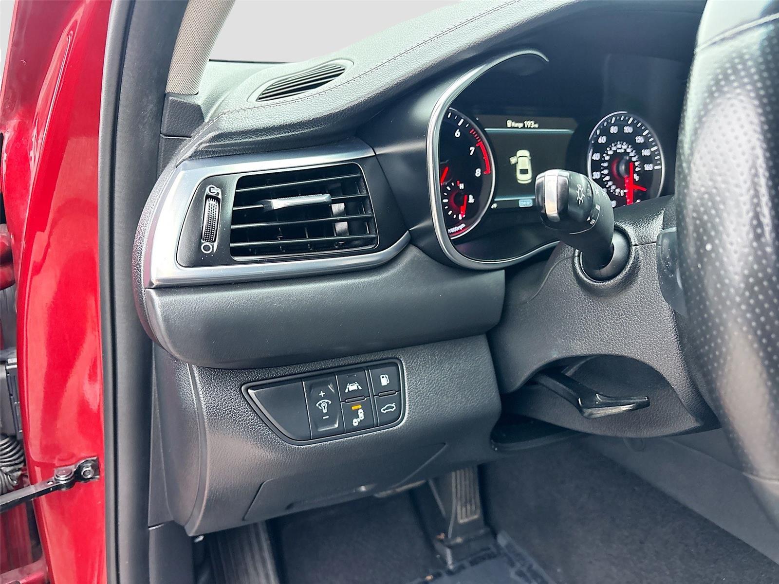 2021 Genesis G70 2.0T