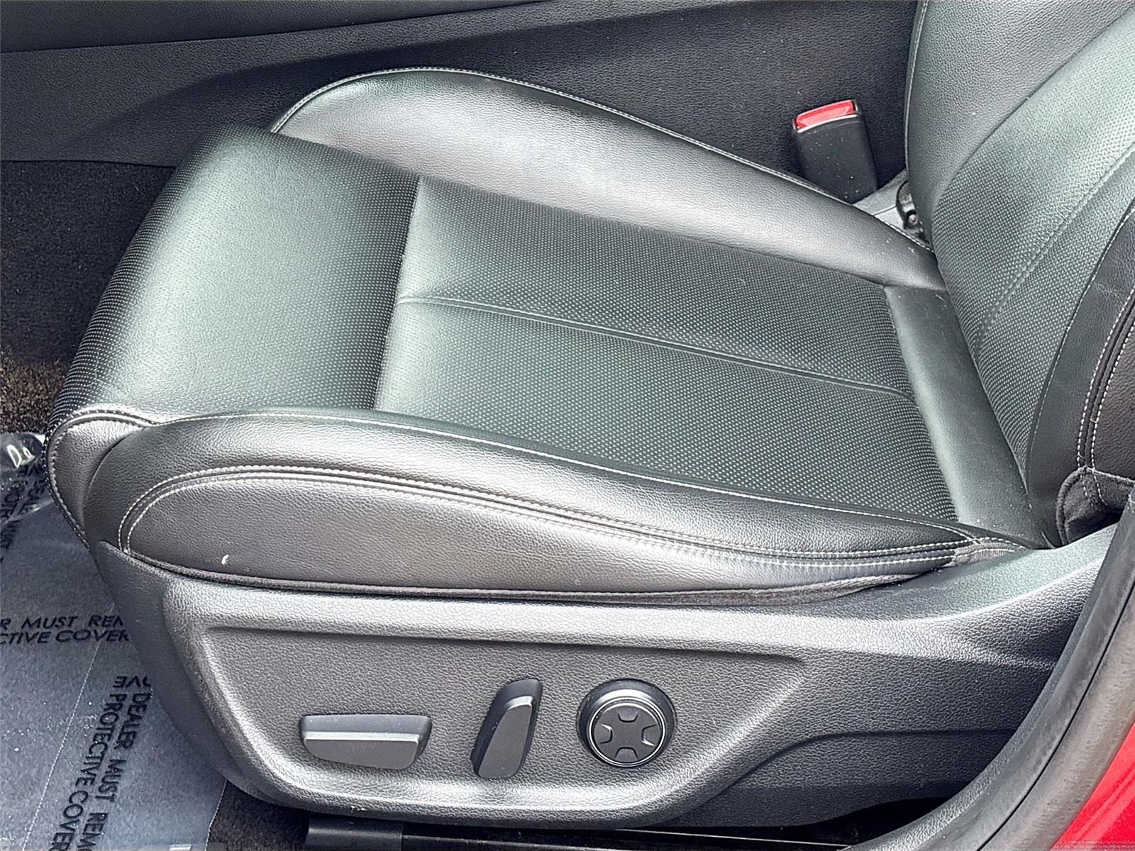 2021 Genesis G70 2.0T