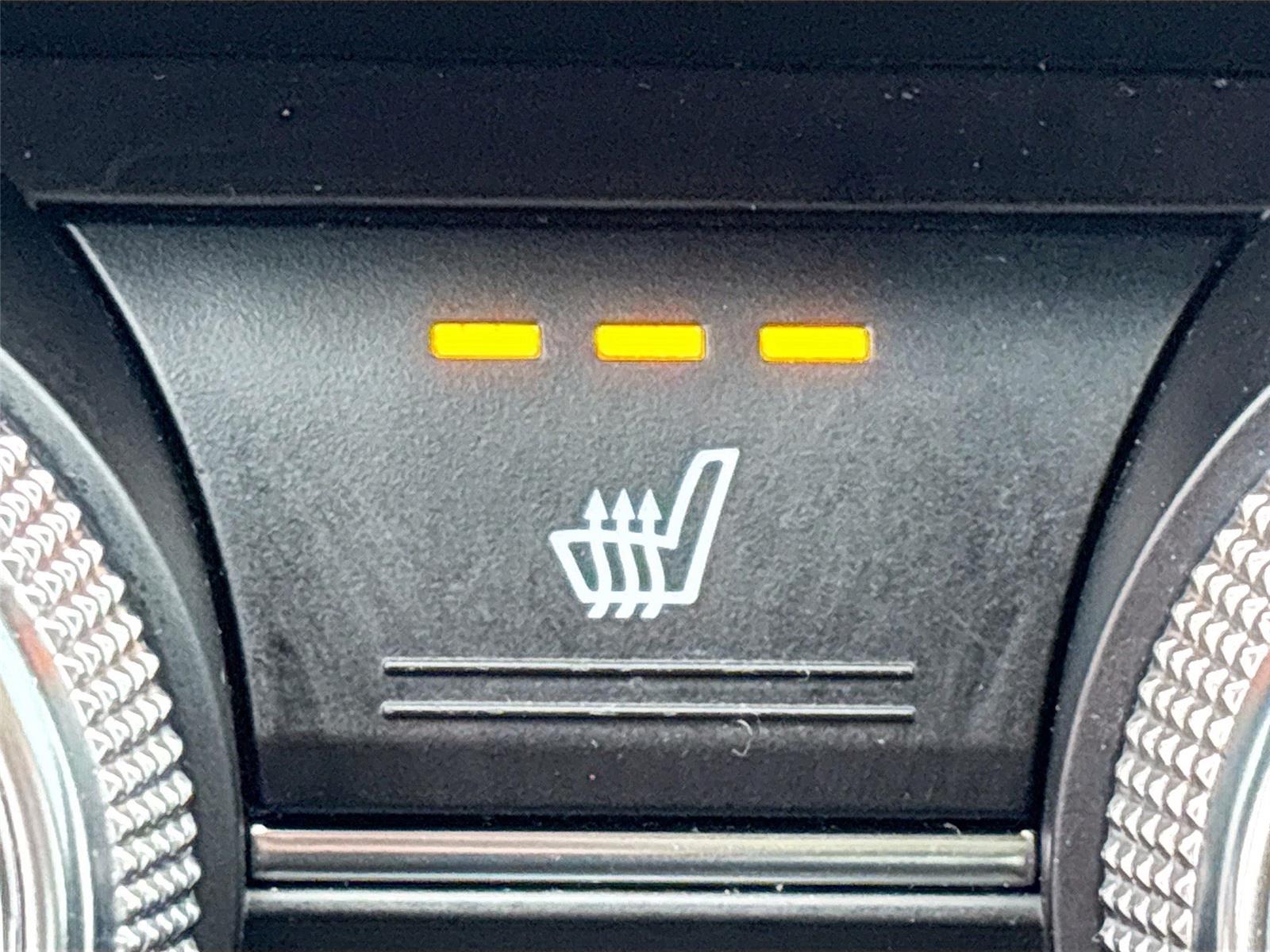 2021 Genesis G70 2.0T